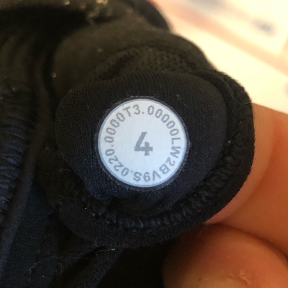 Lululemon Quiet Within Bra - Picture 7 of 7